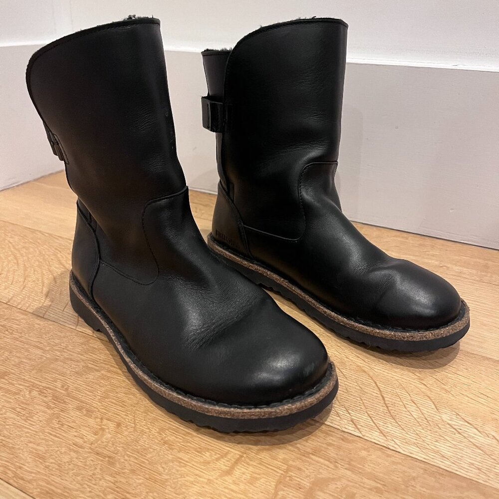 Uppsala Shearling Leather Boots in Black